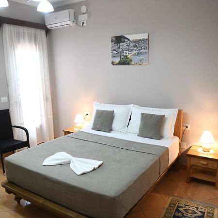 Guesthouse Leo Berat Exterior foto